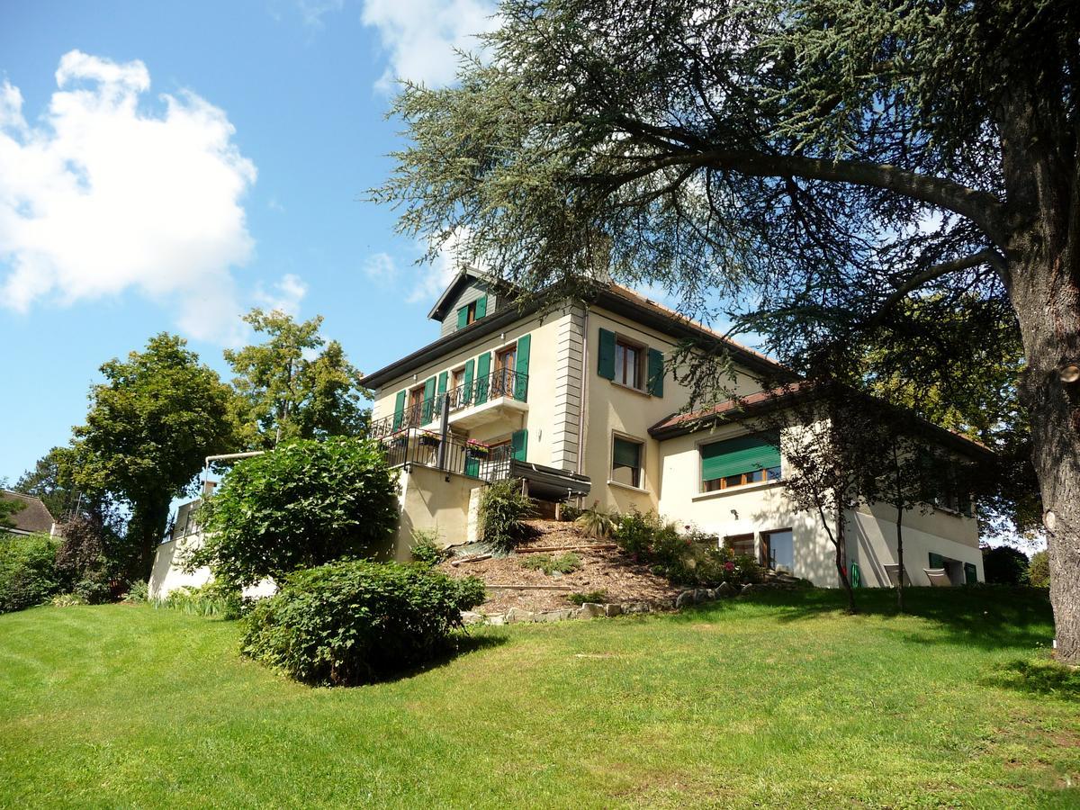 Bed and Breakfast Domaine Du Pressoir Ambilly Exterior foto