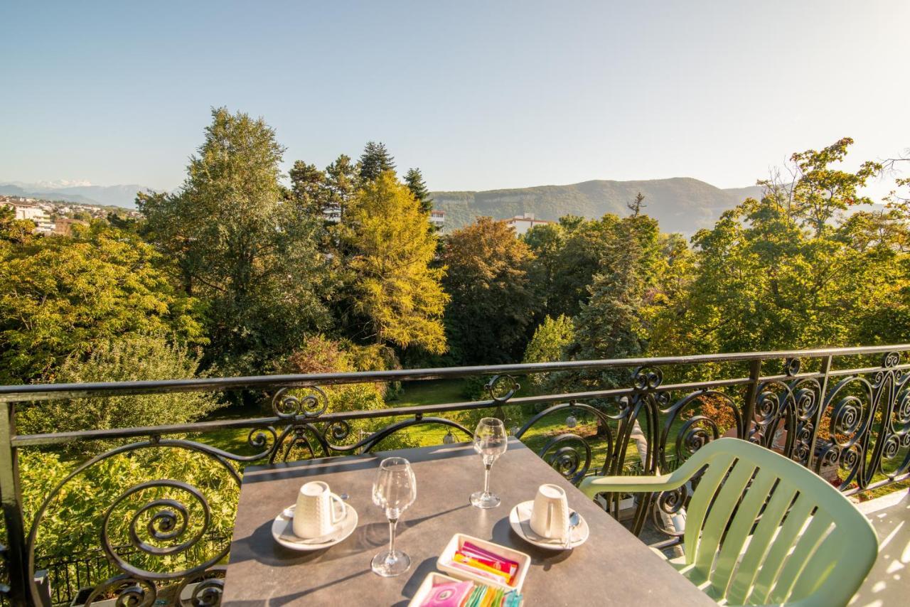 Bed and Breakfast Domaine Du Pressoir Ambilly Exterior foto